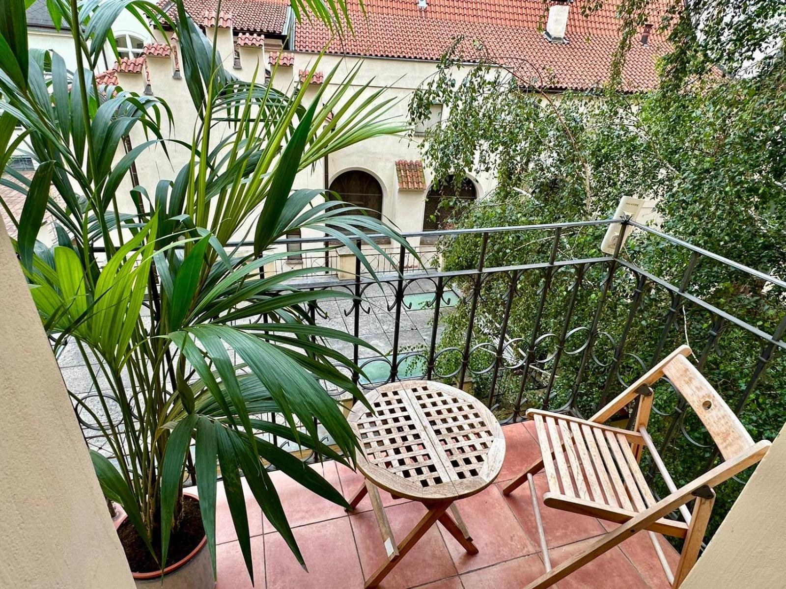 Apartment Siroka 14 Praga Exterior foto
